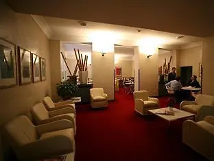 クラブ ホテル