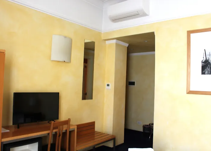 Club מלון מילאנו