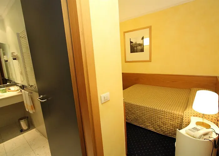 Club מלון מילאנו