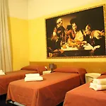Club Hotel